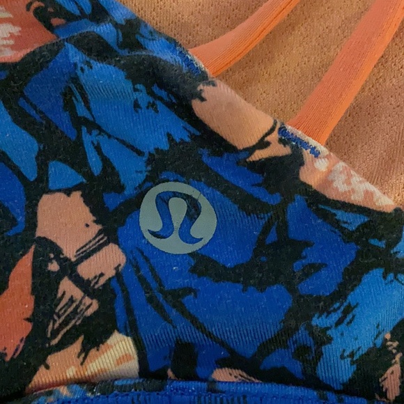 🧁Lululemon crisscross back bra-size 6. Coral and blue.* - Picture 5 of 6